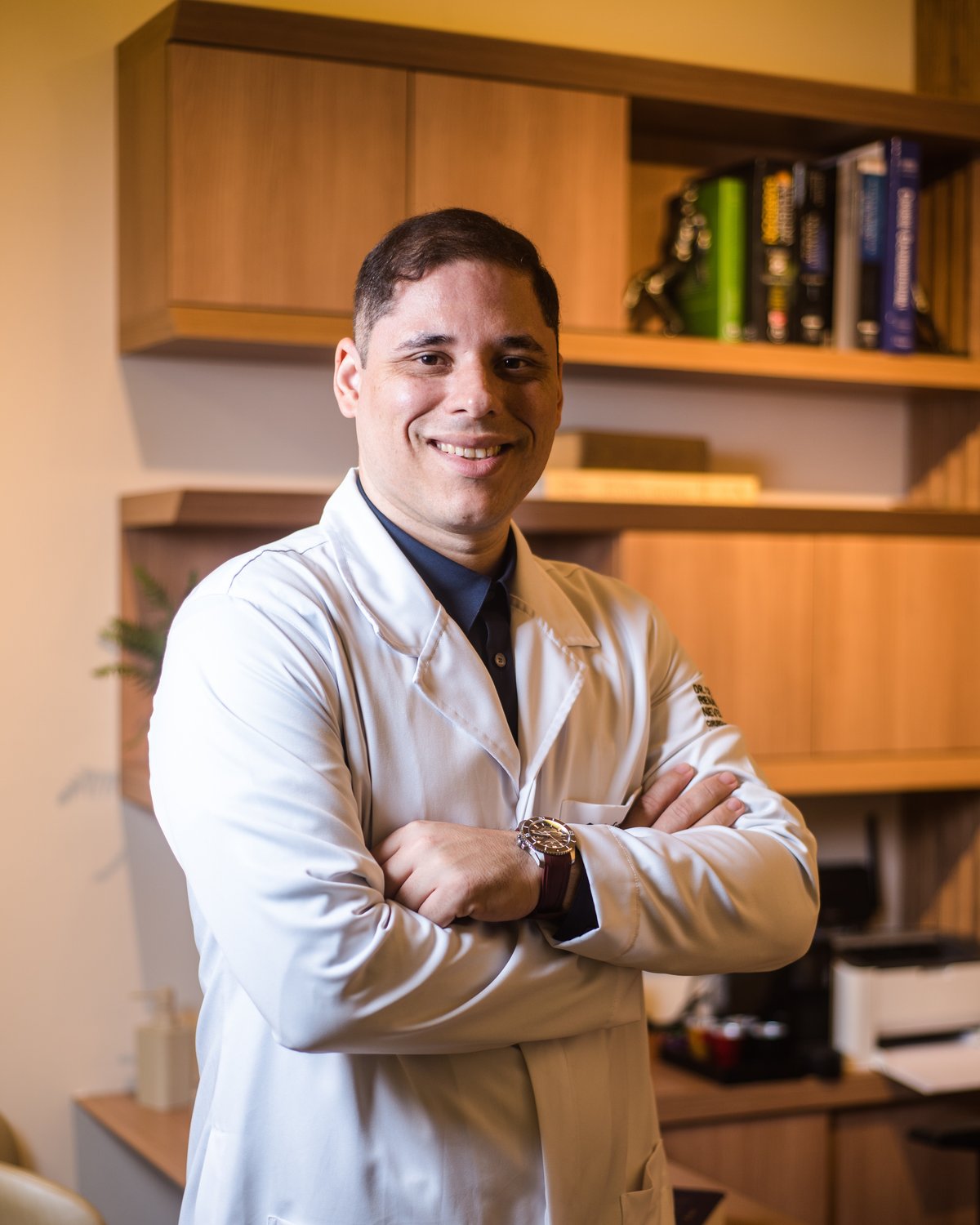 Dr. Carlos Renato Neves